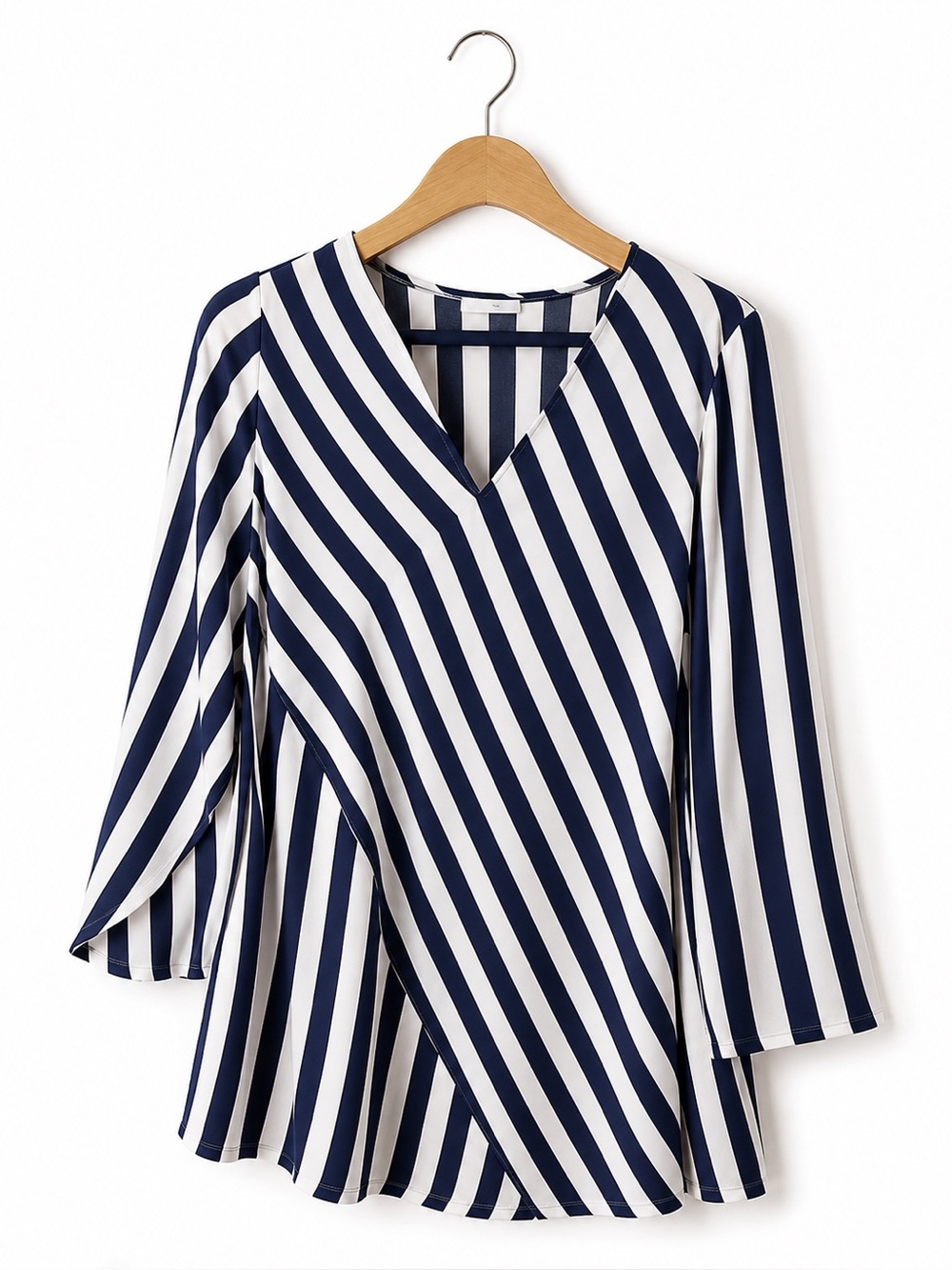 Chico’s Travelers Navy White Stripe Tunic Top Size 2 NWT Classic Coastal
